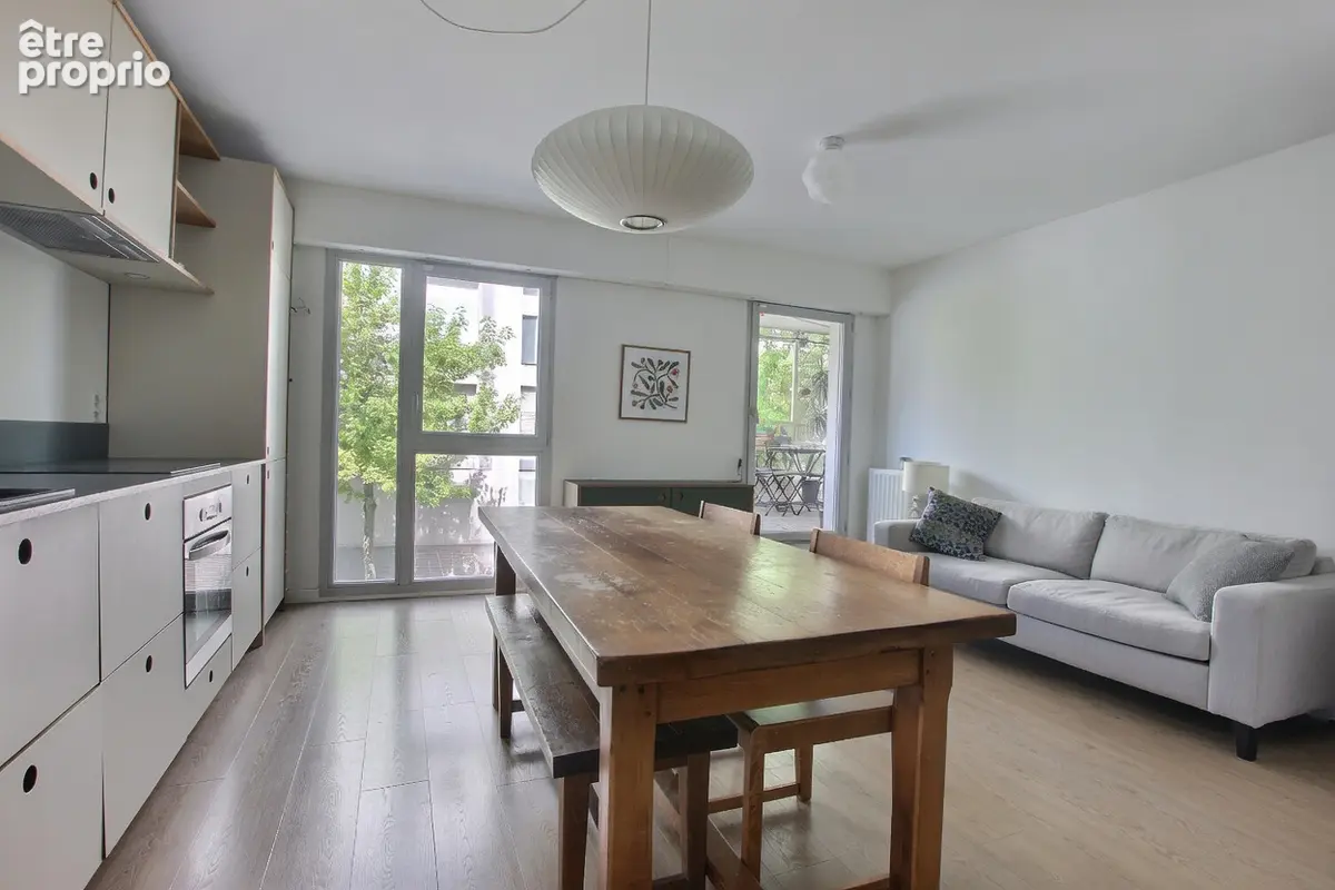 4 pieces - 80 m2 - rue de la petite prusse - photo 2