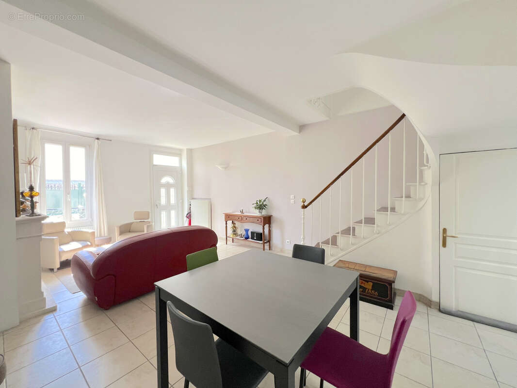Maison Asnieres Sur Seine 4 pièce(s) 93m2 - photo 4