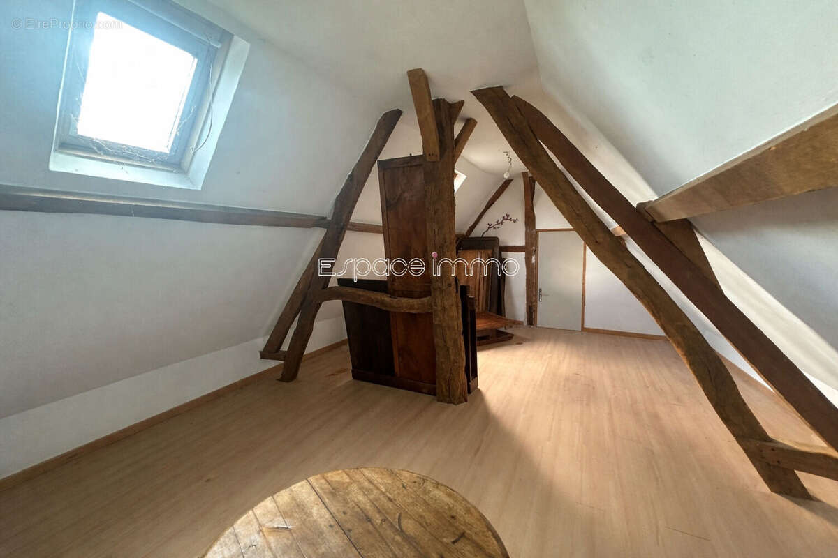 Maison à BOSC-GUERARD-SAINT-ADRIEN