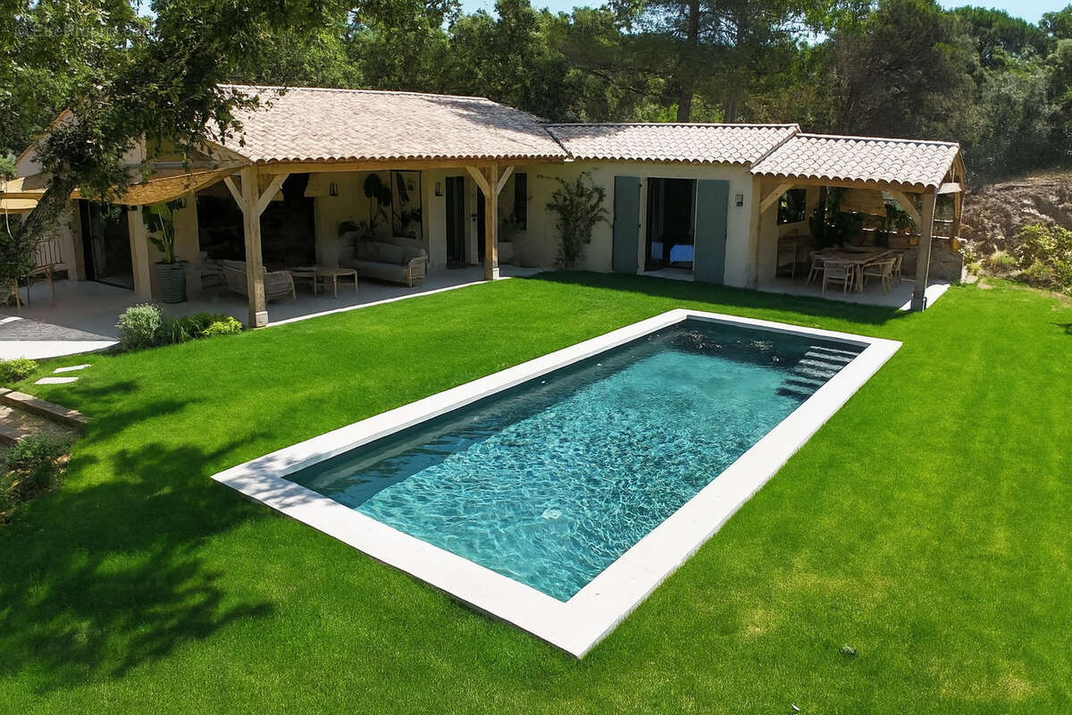 Maison à LA CROIX-VALMER