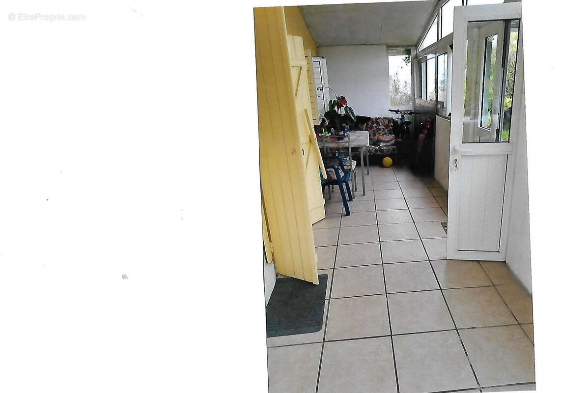 2 maisons f4 sur 989 m2 - photo 3