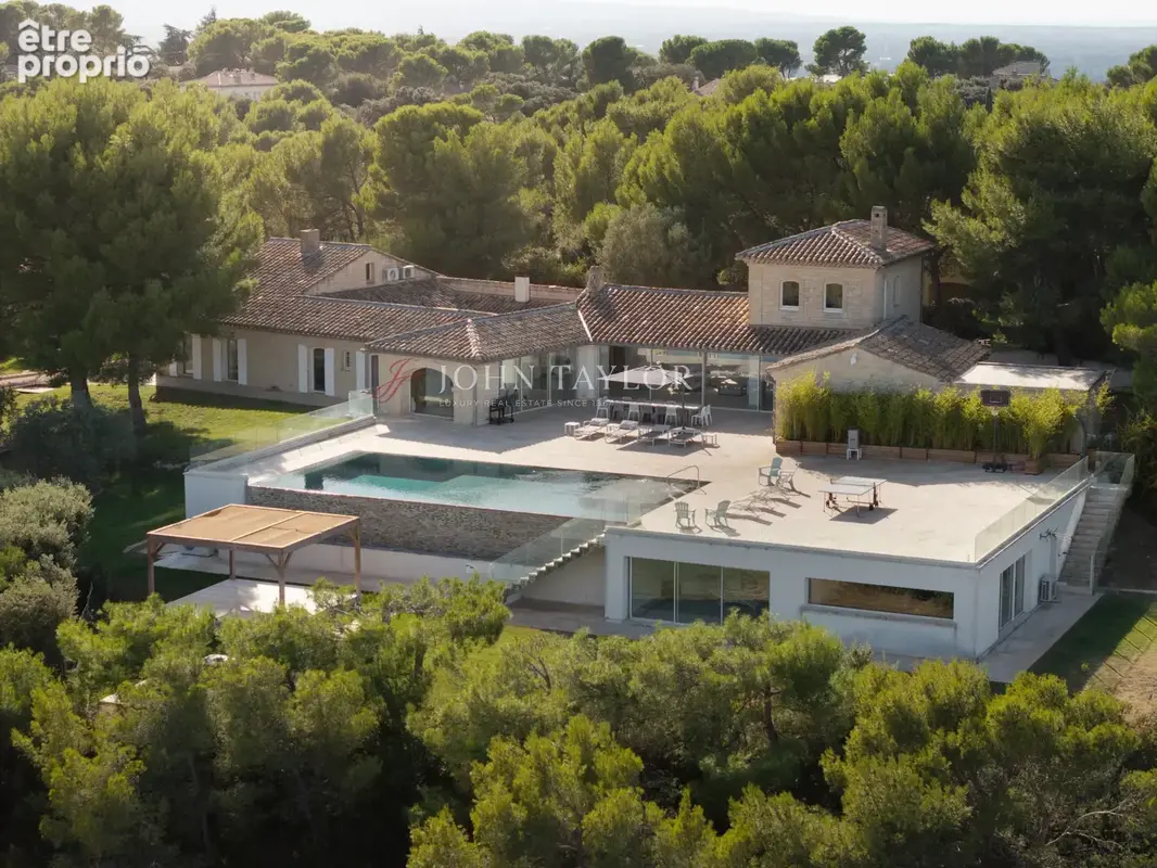 Propriété de caractère avec panorama du mont Ventoux aux Alpilles, à proximité de L’Isle-sur-la-Sorgue - photo 2