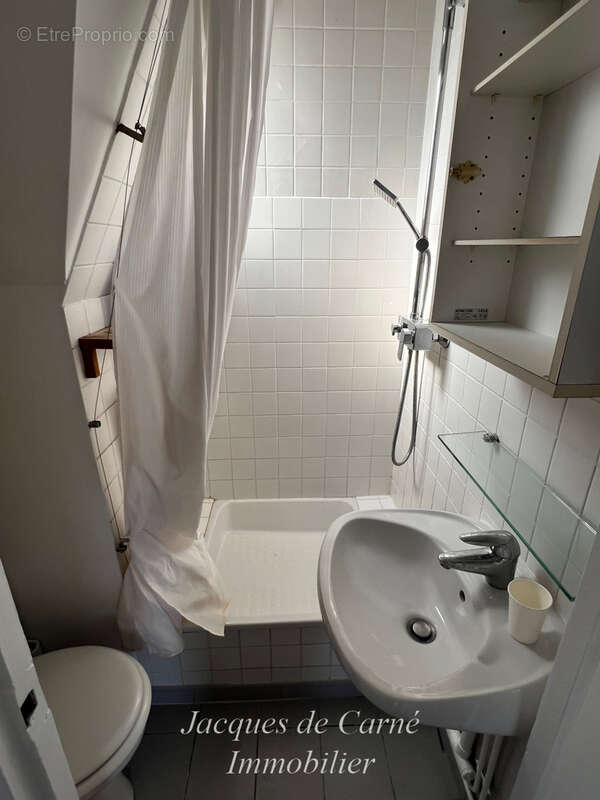 Appartement à PARIS-14E