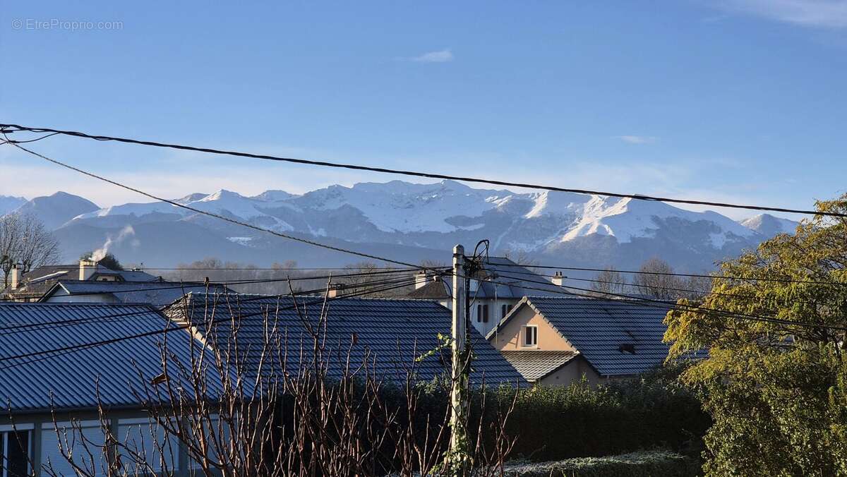 Maison à NAY