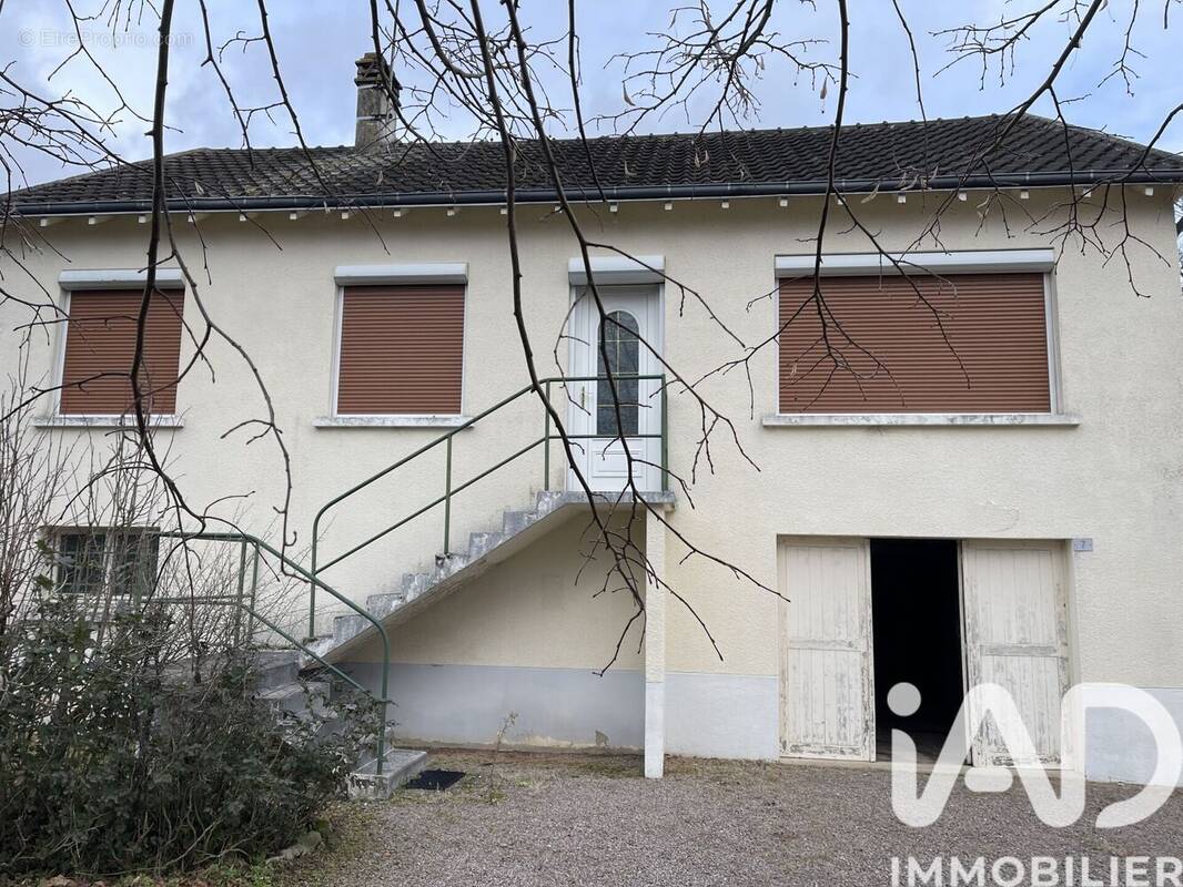 Photo 1 - Maison à MONTGIVRAY