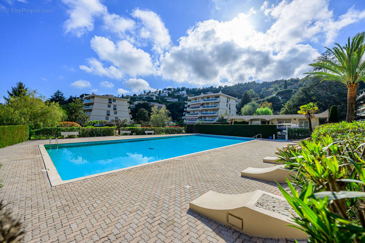 Appartement à MANDELIEU-LA-NAPOULE