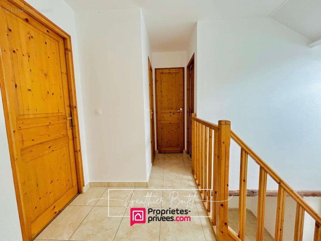 Maison à ROZAY-EN-BRIE