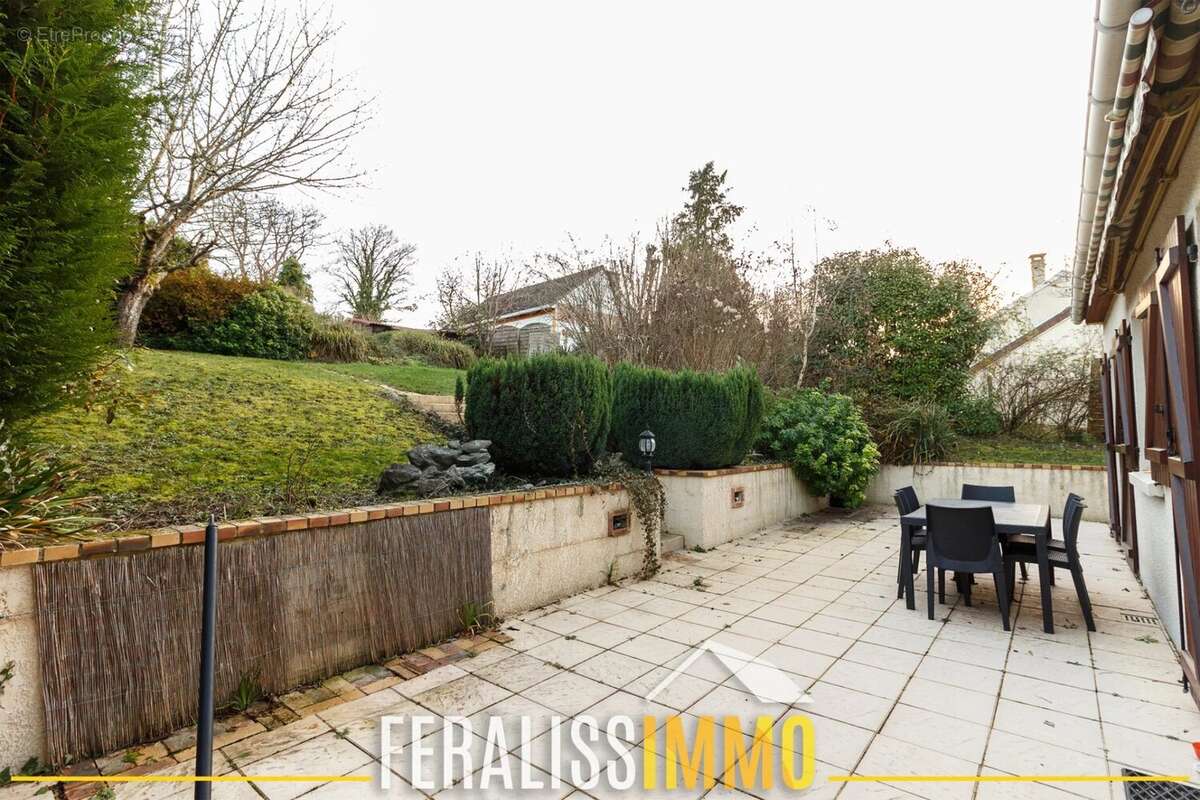 Maison à TESSANCOURT-SUR-AUBETTE