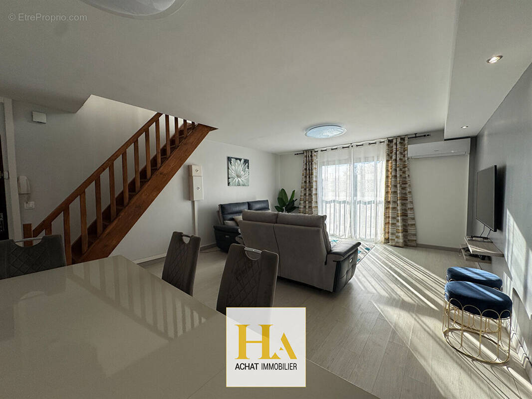 Appartement à SAINT-DENIS