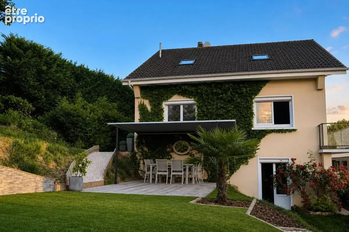 Maison à FOUR