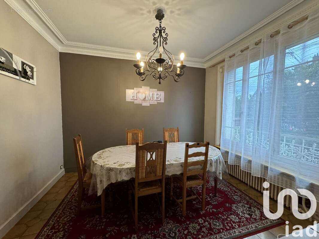 Photo 8 - Maison à SAVIGNY-SUR-ORGE