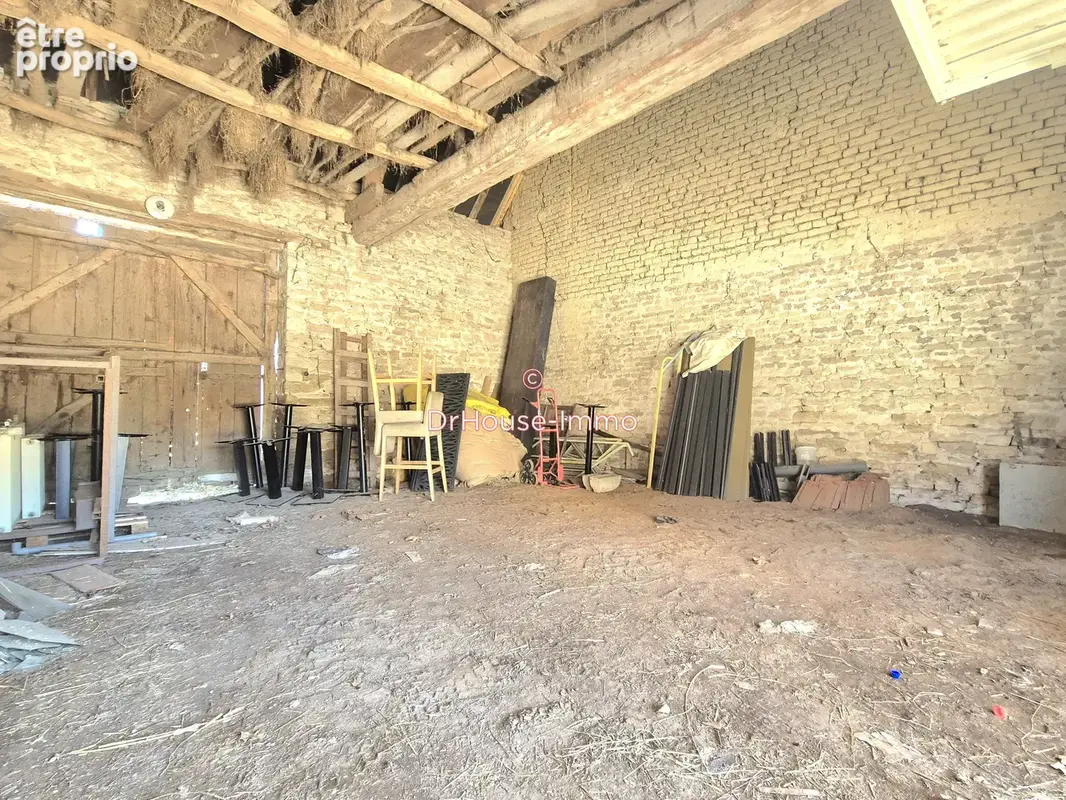 Maison 5 pièces 110 m² à vendre à Saint-Cyr (71240) - photo 22