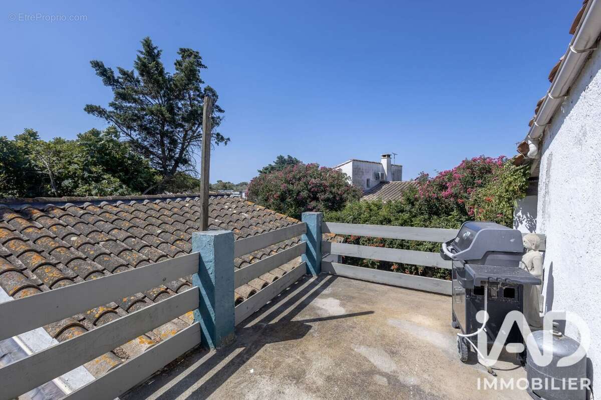 Maison 310 m² à Saintes-Maries-De-La-Mer  - photo 6