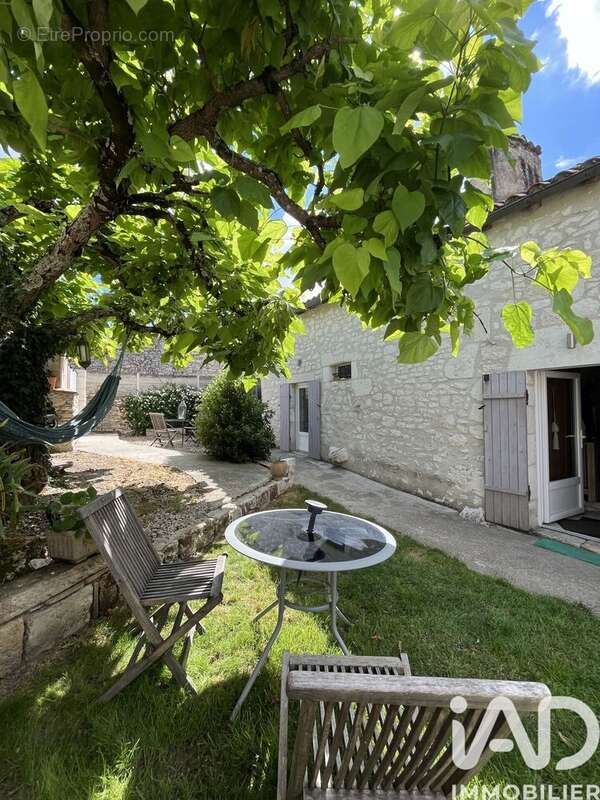 Maison 80 m² à Sigoules  - photo 4