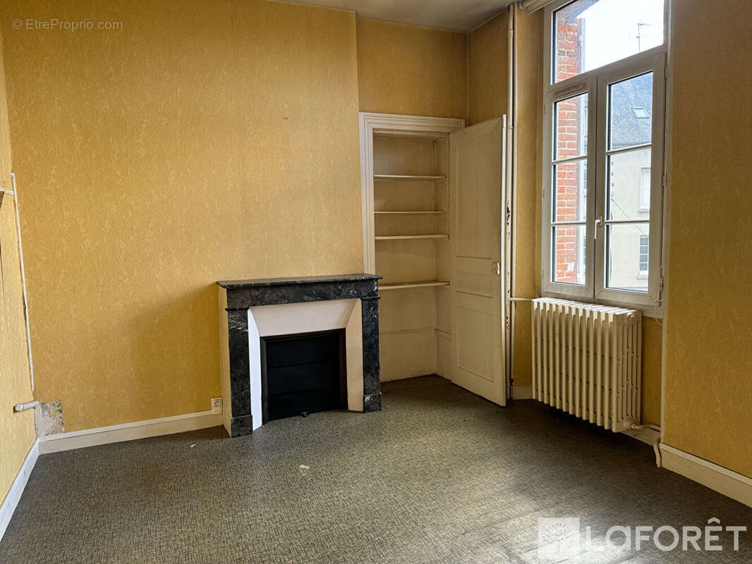 Immeuble de caractère, centre ville  l'Aigle 11 pièces - photo 10