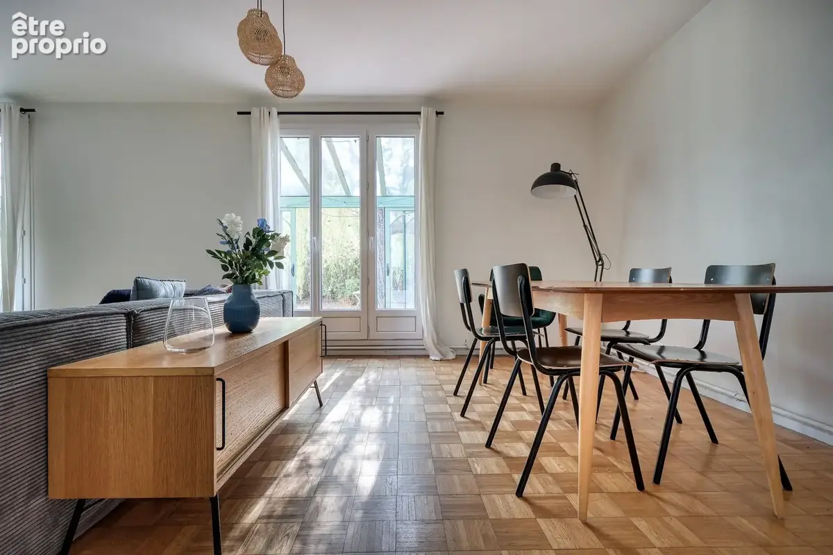 Maison familiale de plain pied - 7 pieces - 5 chambres - sous-sol total - terrain de 870m2 - photo 4