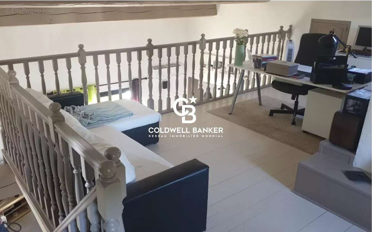 Maison à PUGET-SUR-ARGENS