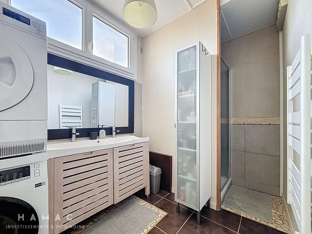 Appartement à SAINTE-FOY-LES-LYON