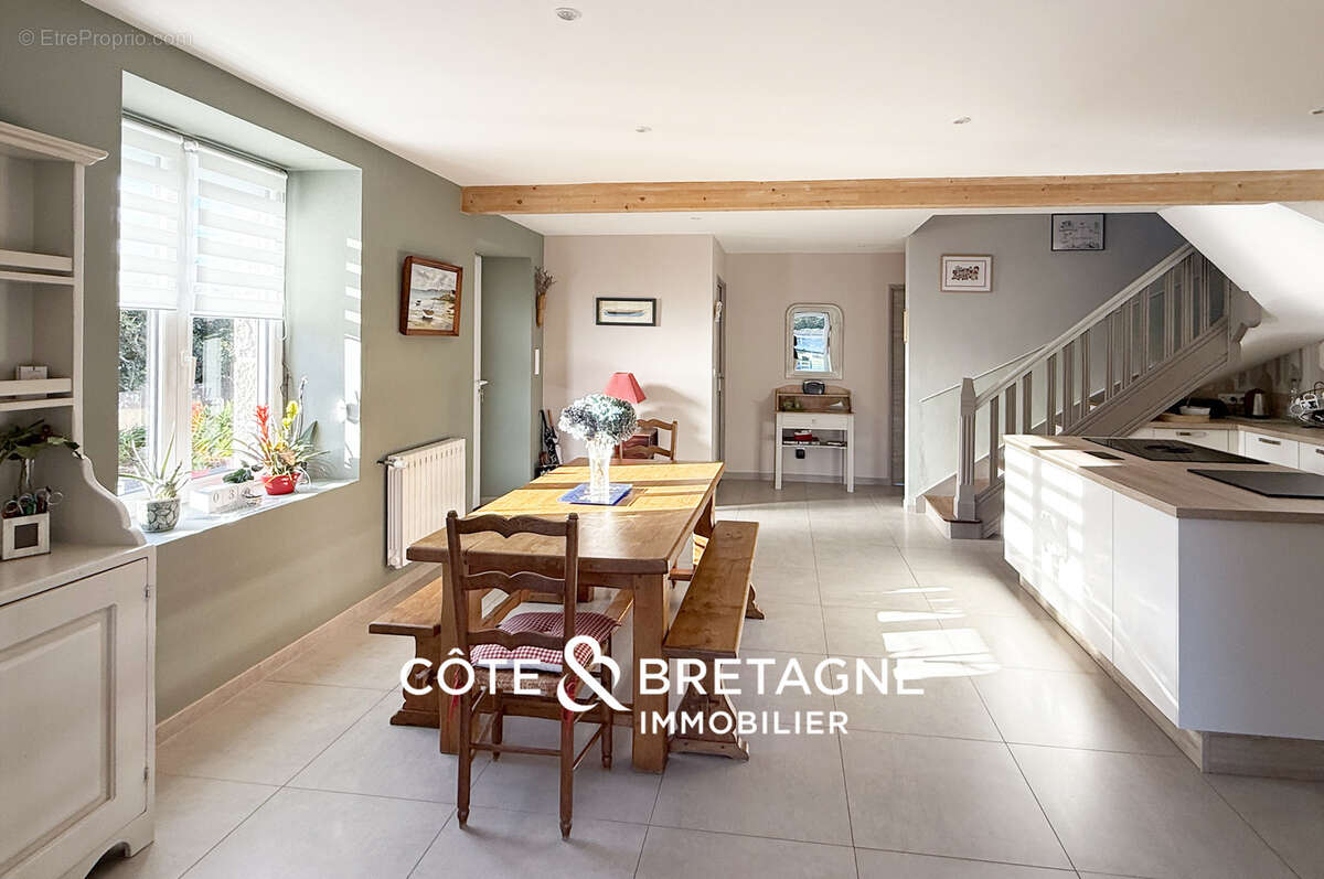 Maison à TREBEURDEN