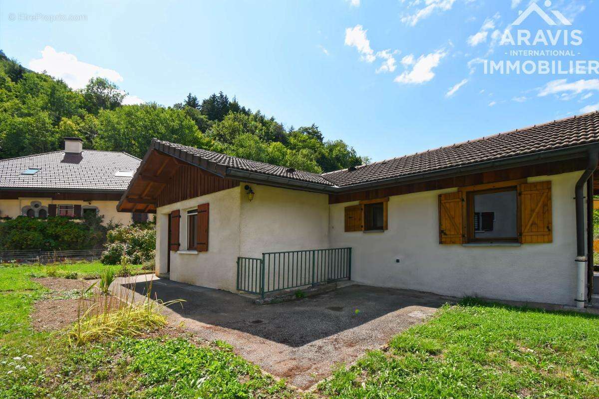 Maison à FAVERGES