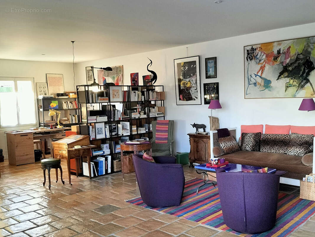 Maison à TONNAY-CHARENTE