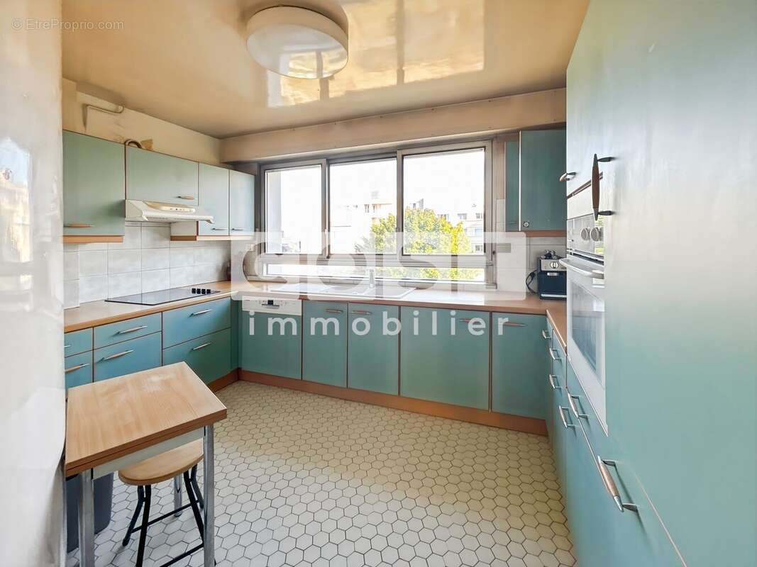 Appartement à BOIS-COLOMBES