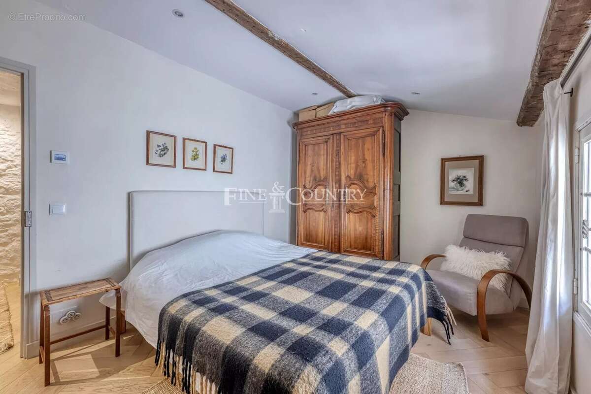 Maison à CABRIS