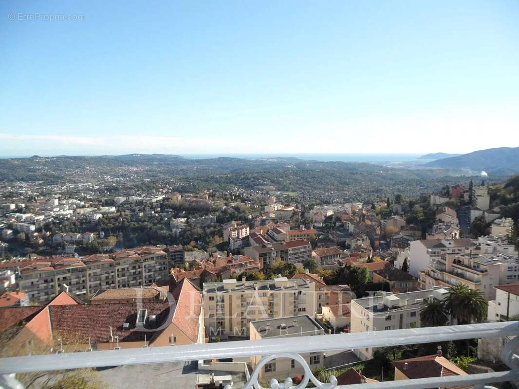 Appartement à GRASSE