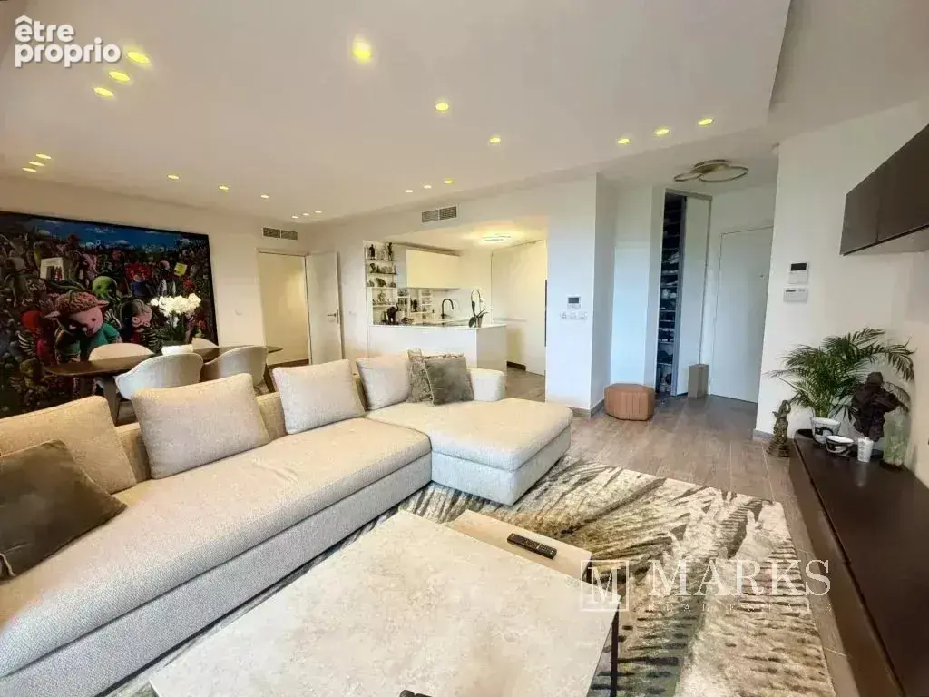 Èze – appartement d’exception avec terrasse, vue sur èze – superbe 4 pièces avec terrasse et vue dégagée - photo 3