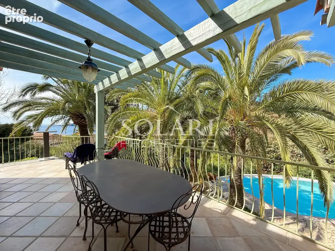 Exclusivité Villa provencale avec vue mer à Théoule - photo 11