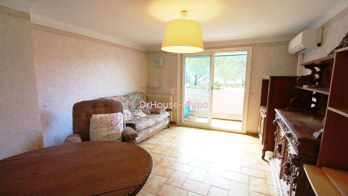 Appartement à MARSEILLE-9E