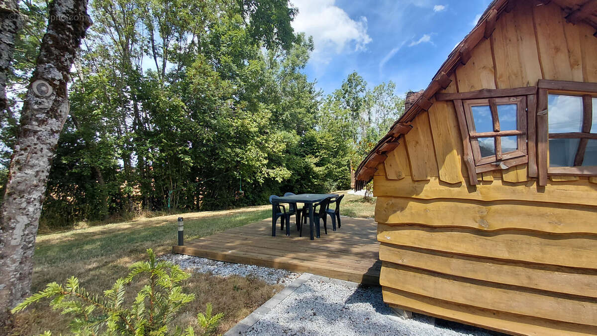 Ensemble de logements atypiques à Loray pour résidence principale ou location - photo 16