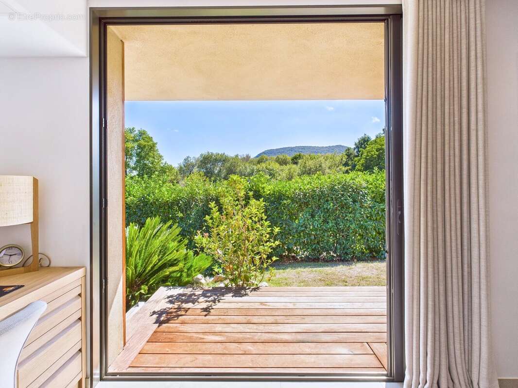 Maison à PORTO-VECCHIO