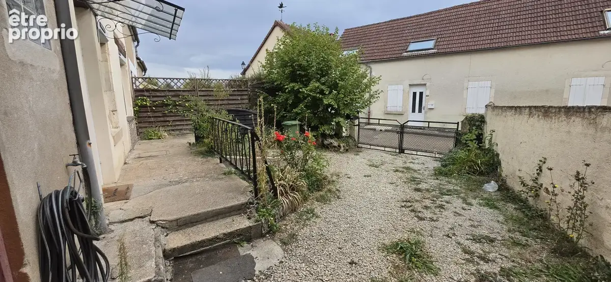 Proche Coulanges sur Yonne, jolie maison de village 80 m2 habitables - photo 20