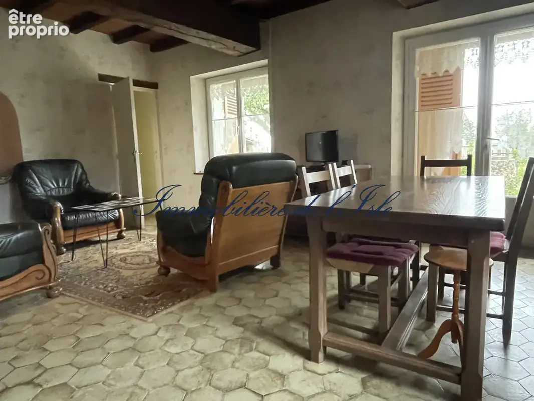 Maison familiale avec dépendances   terrain constructible   beau potentiel - photo 4