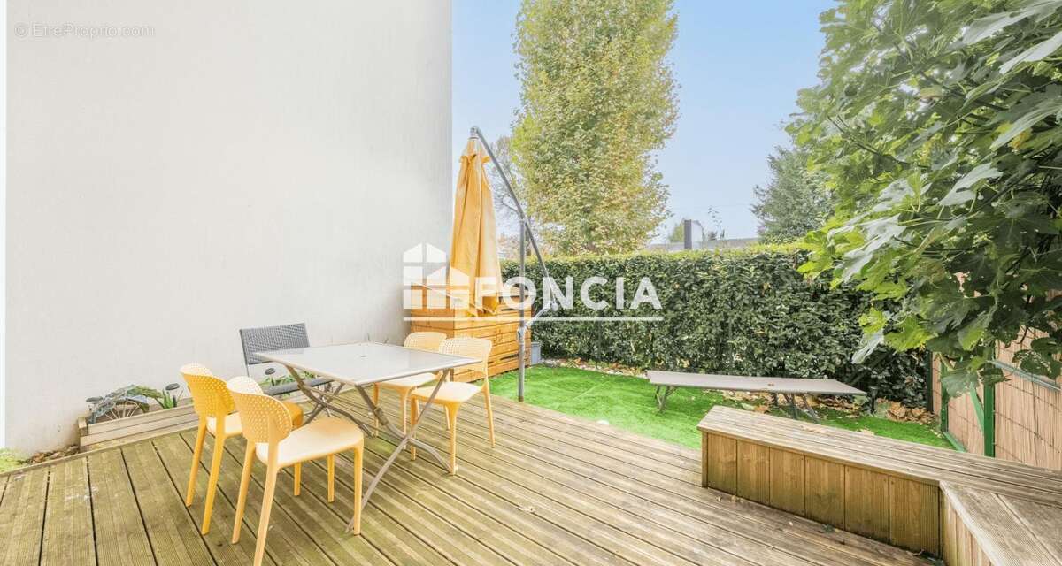 Appartement à BEGLES