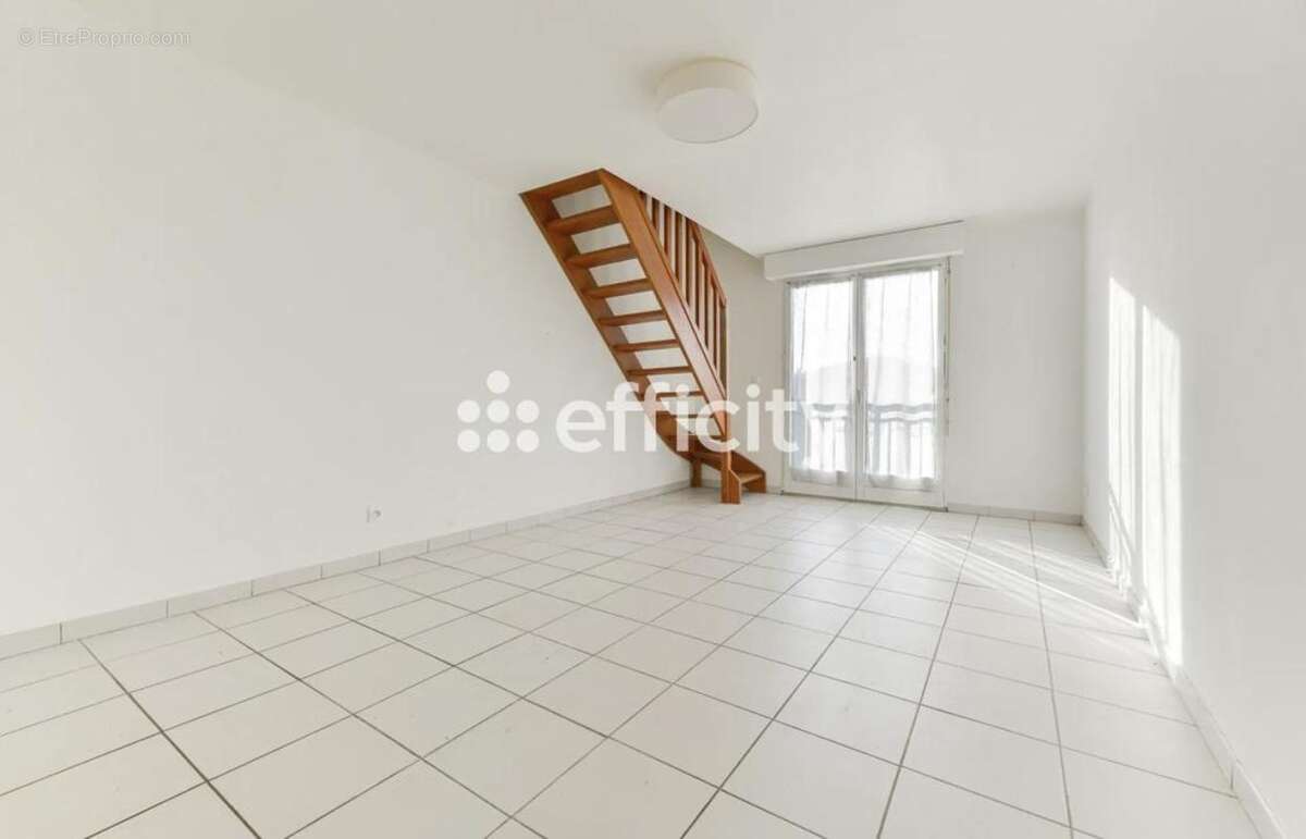 Maison à LES SORINIERES