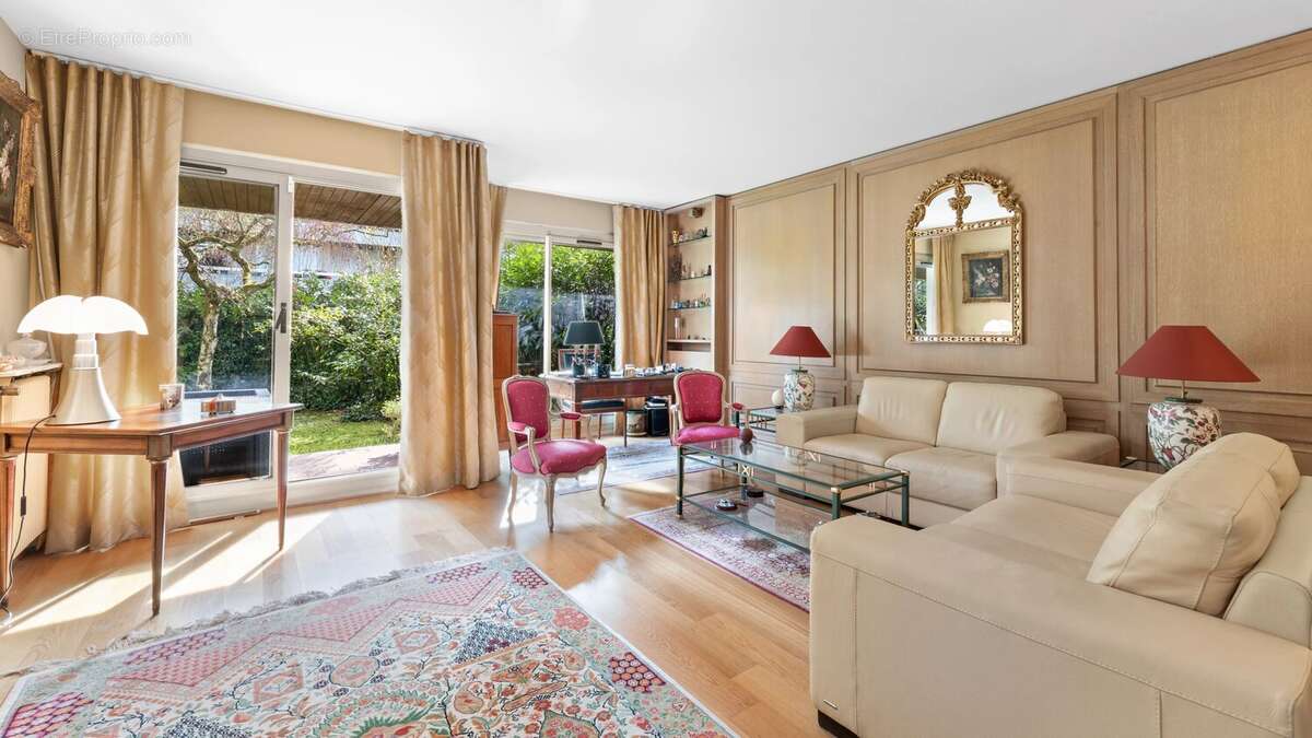 Appartement à VAUCRESSON