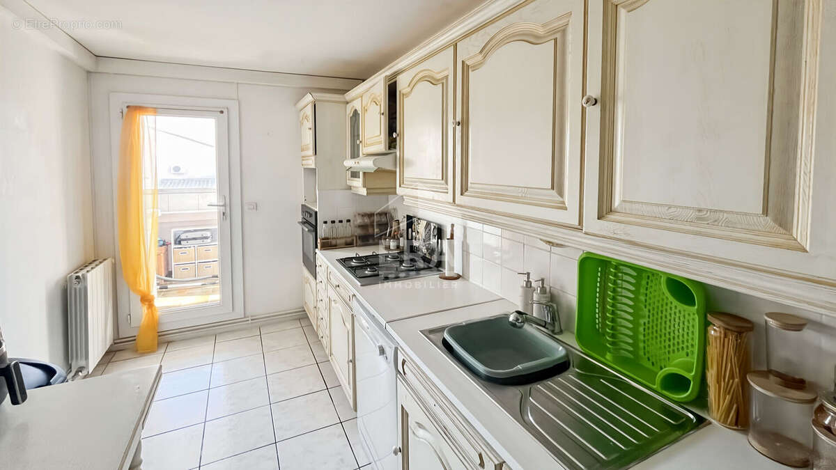 Appartement à VITROLLES