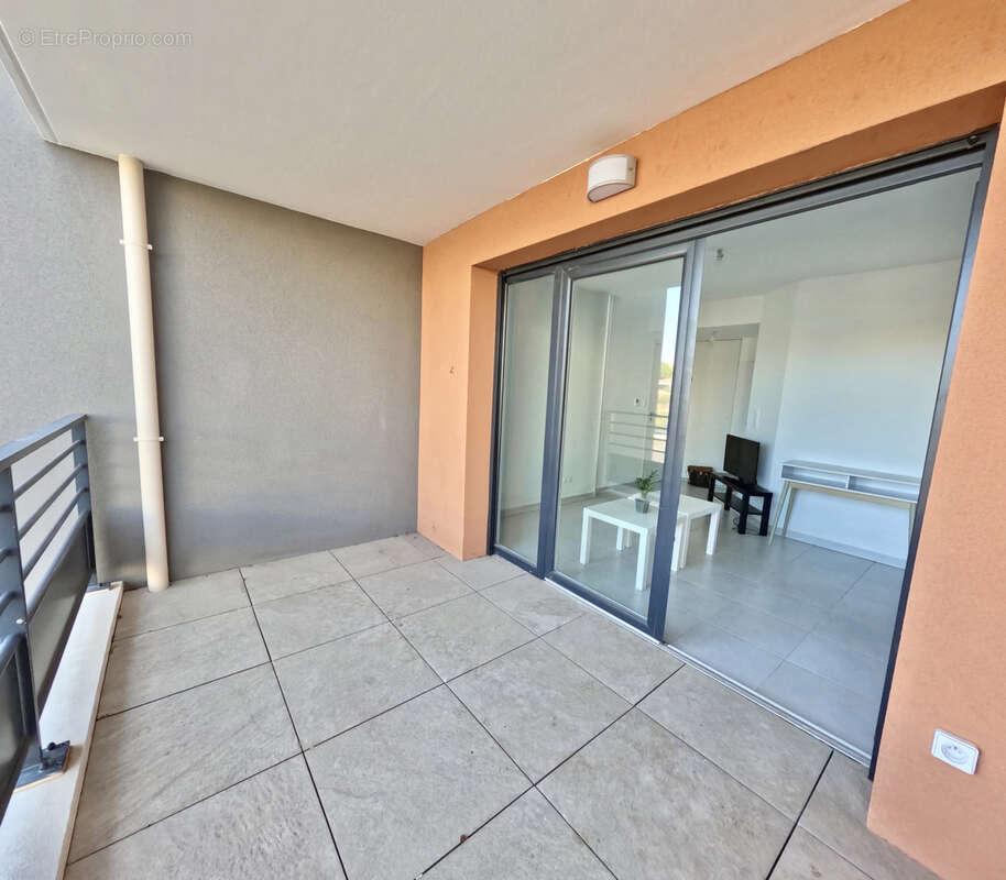 Appartement à HYERES