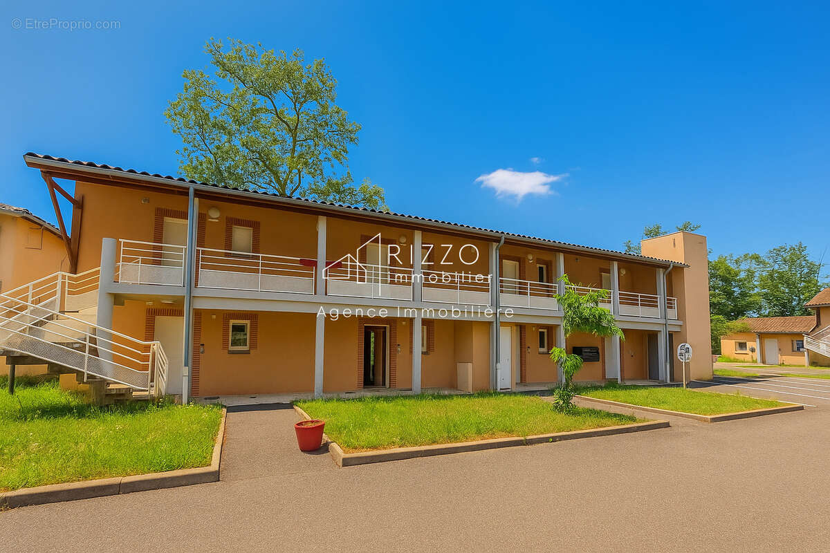 Appartement avec bail commercial - photo 2