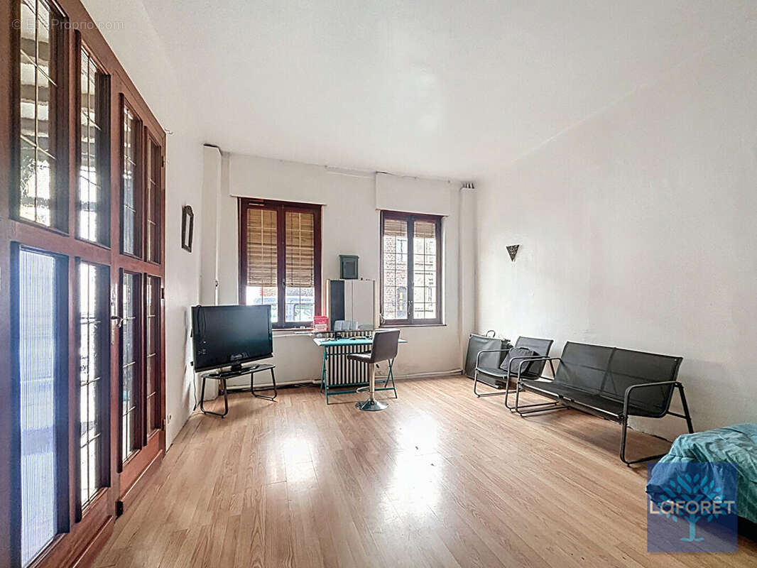 Appartement à RAISMES