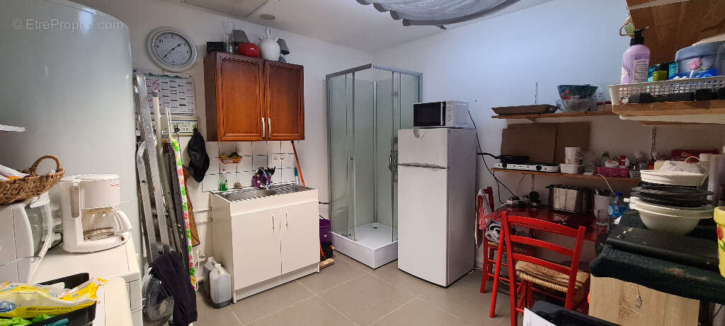 Commerce à PONT-L&#039;ABBE