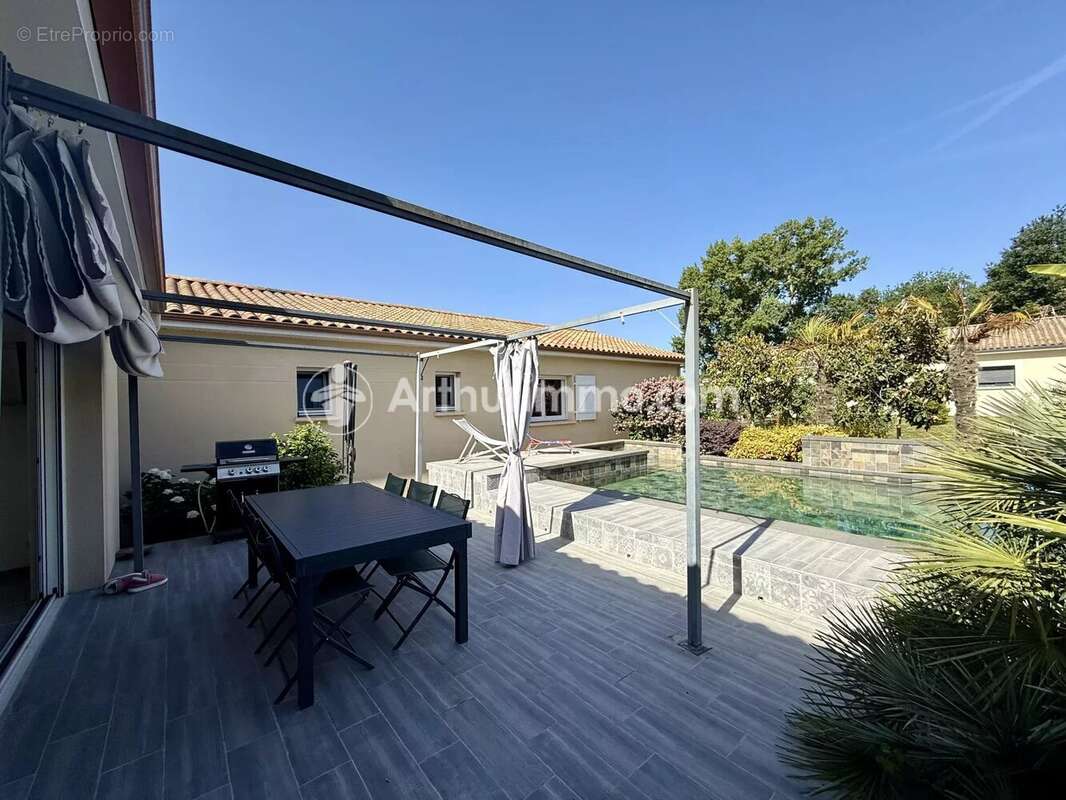 Maison contemporaine de 136m² 5 pièces 3 garages - photo 12