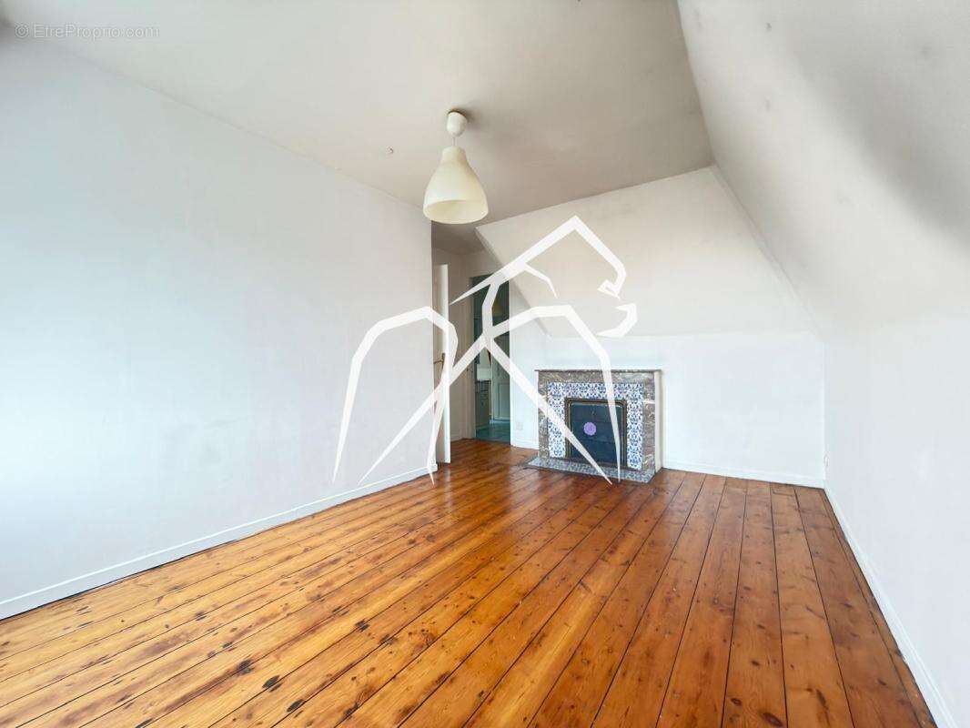 Appartement à LE HOULME