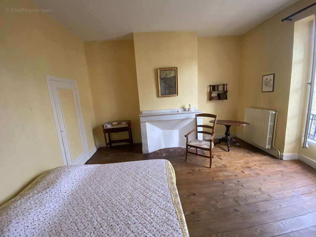 Maison à LOMBEZ