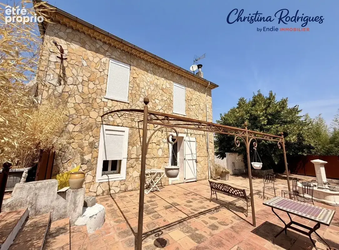 Lorgues villa t5 avec garage - photo 3