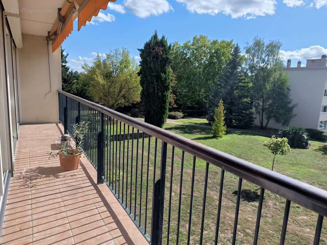 Appartement à SOISY-SUR-SEINE