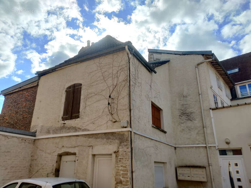 Appartement à NUITS-SAINT-GEORGES