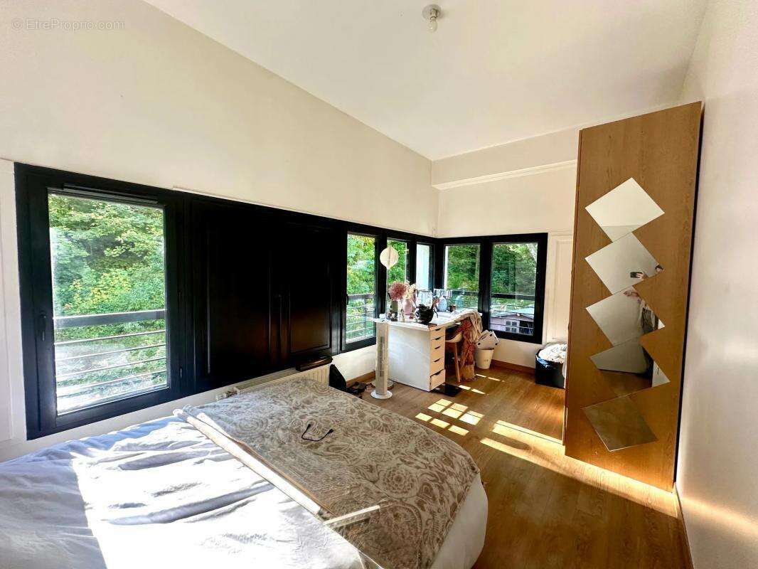 Appartement à STAINS